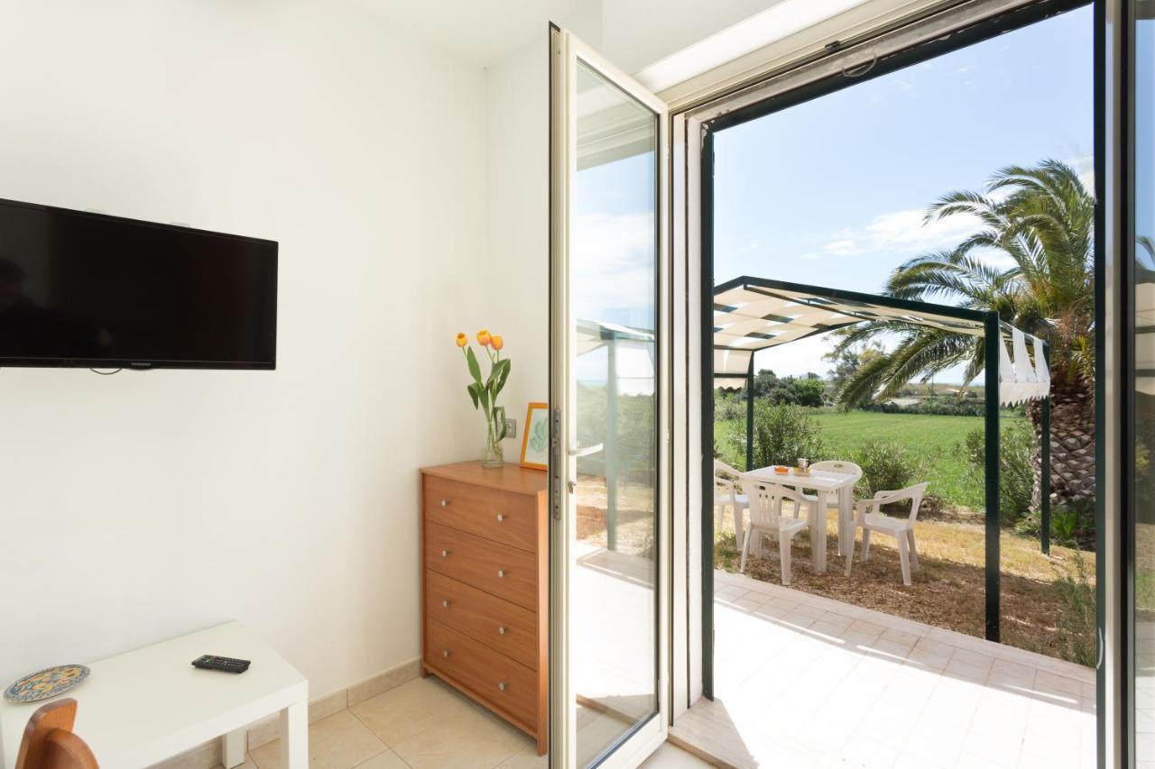 Al Ficodindia Apartamento Sampieri Exterior foto